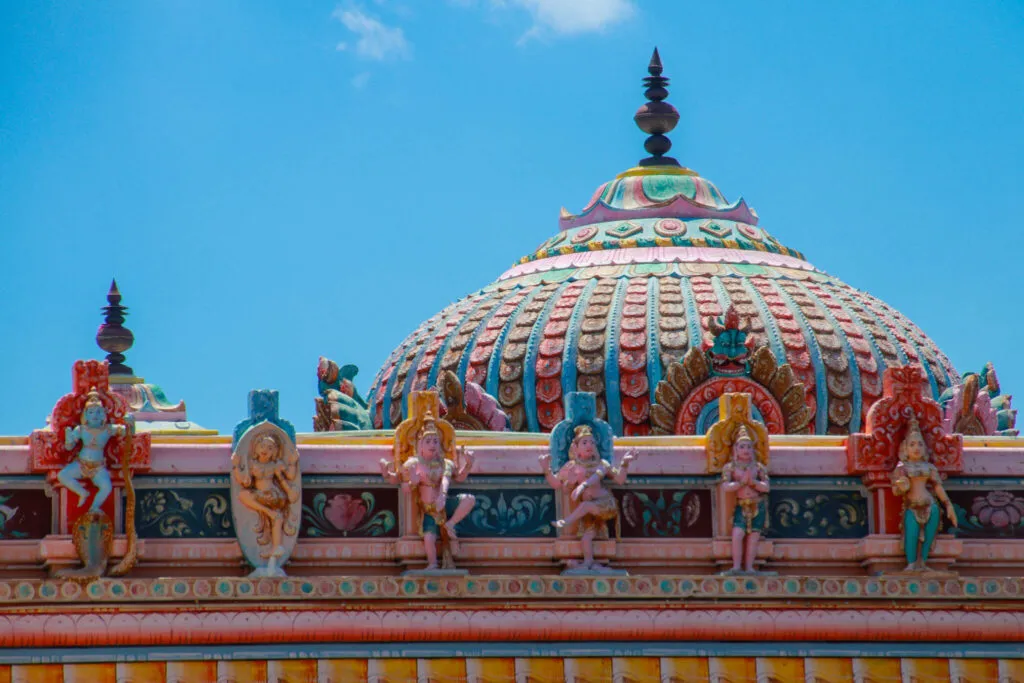 Symboliken i hinduismens heliga byggnader