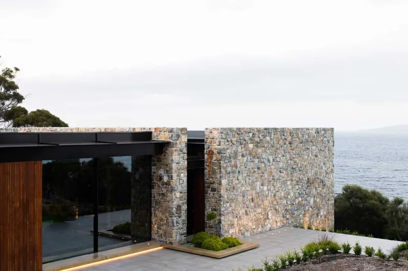 Naturmaterial som grund för hållbart byggande